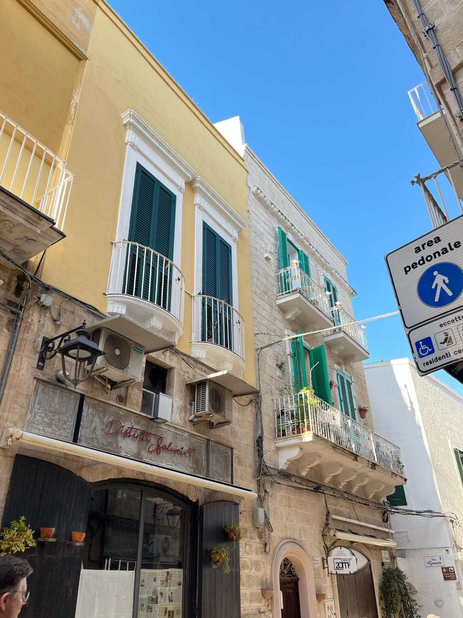 Апартаменти Route 64 Monopoli - East - Historic Center Екстер'єр фото